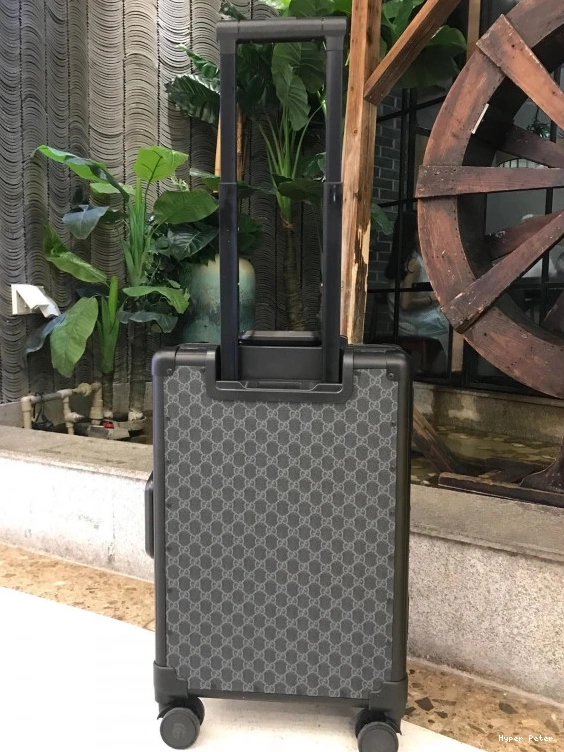 Hyperpeter Gucci Travel 20 Box inches 0812
